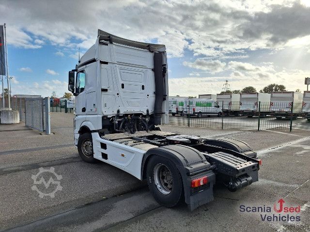 Tractor estándar Mercedes-Benz Actros MP4 SZM 1843