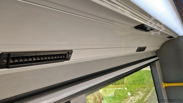 Gradski autobus MERCEDES-BENZ Frontniederflur Sprinter 515/517  Daily