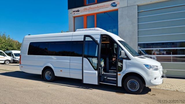 Minibús MERCEDES-BENZ 517 Lord Comfort XXL Lagerfahrzeug 23 SS