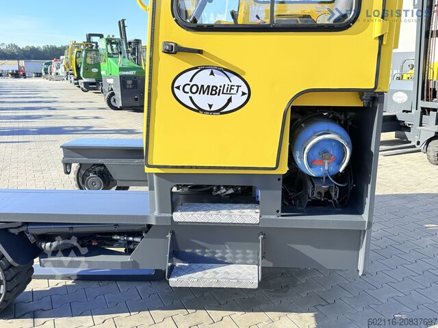 Carretilla retráctil de 4 vías Combilift C5000XL GAS DUPLEX 6000MM POSITIONER