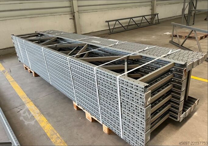 Schwerlastregal Galler Weitspannregal 330cm Spannweite h:400cm
