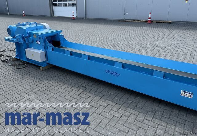 Štěpkovač s pásovým podavačem Vecoplan 45/14/2 30kW