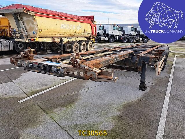 Container transportation Vanhool 