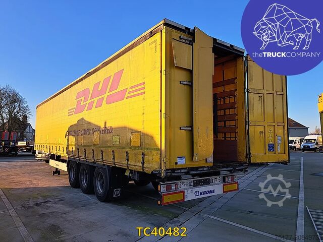 Sliding tarpaulins Krone