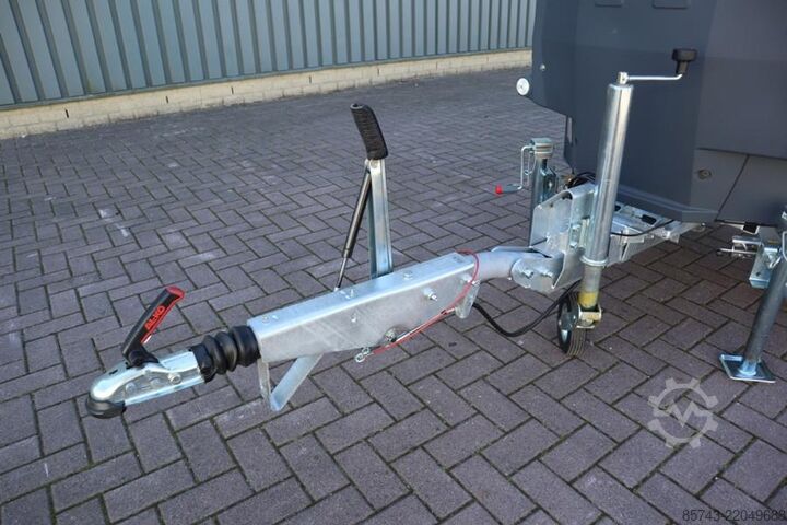 Lichtturm Atlas Copco Hilight H6+ Valid inspection, Max Boom Height 8m,