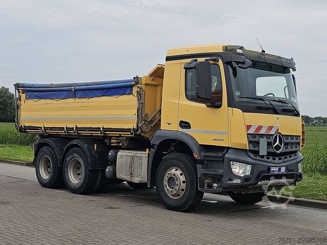 Wywrotka 3-stronna MERCEDES-BENZ AROCS 2643