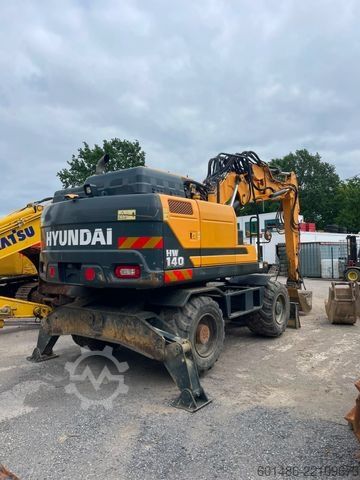 Gumikerekes kotrógép HYUNDAI HW 140