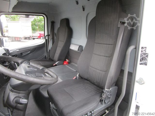 Sandučar MERCEDES-BENZ Atego 821L MP4*LBW+6,35m+AHK Kugel+EURO.6+Luft*