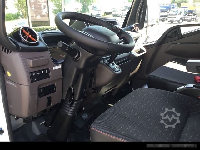Pick-up varevogn FUSO eCanter 6S15e S-Batterie Pritschenaufbau / LED