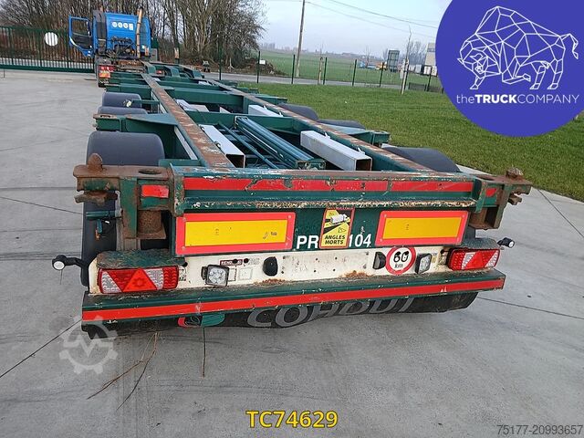 Transportul de containere Renders 