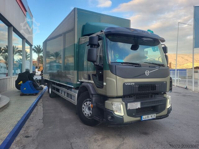 Camion de colectare colete Volvo FE280