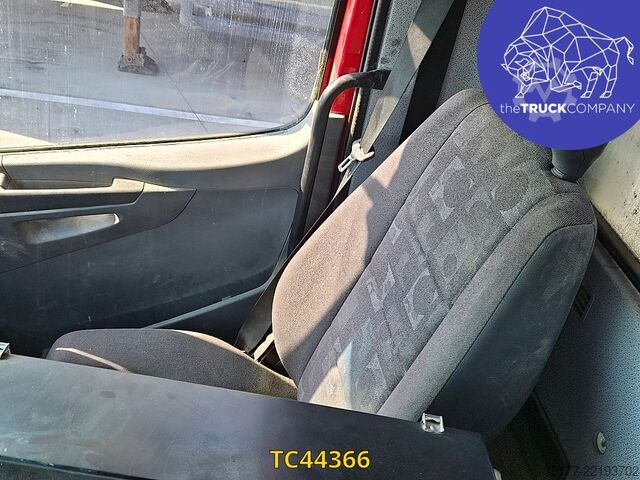 útseprő gép Mercedes-Benz Axor 1828