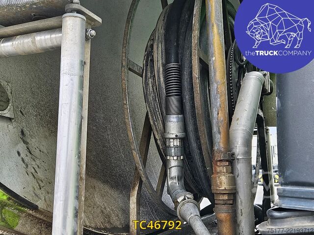 Tanker Renault Premium 320