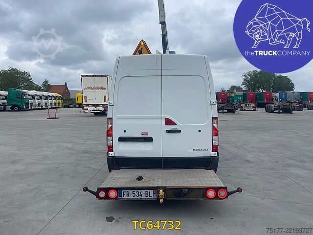 Emelőplatform Renault Master 130.35 nacelle socage