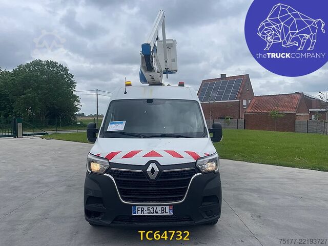 Emelőplatform Renault Master 130.35 nacelle socage