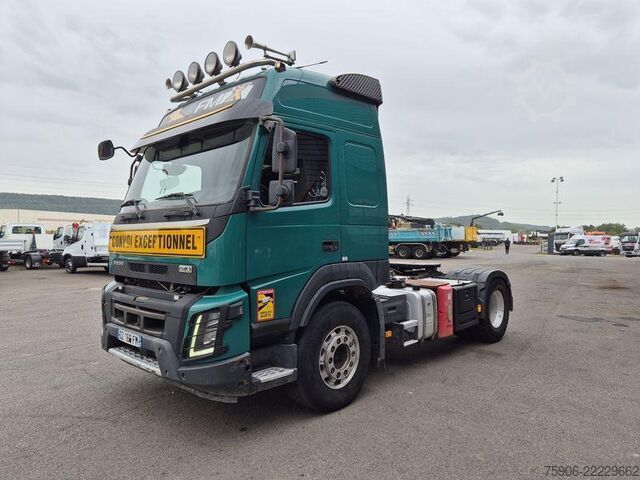 Tracteur routier standard Volvo FMX
