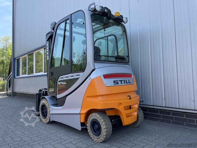 Stivuitor electric cu 4 roți Still RX60-30 | AKKU 2025 - 96%
