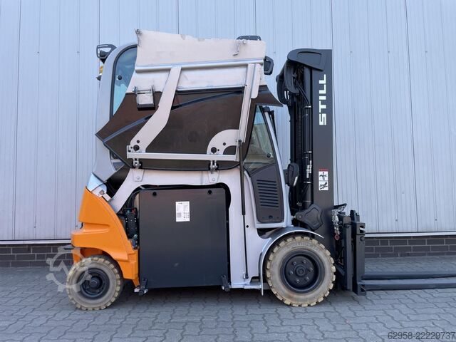 Stivuitor electric cu 4 roți Still RX60-30 | AKKU 2025 - 96%