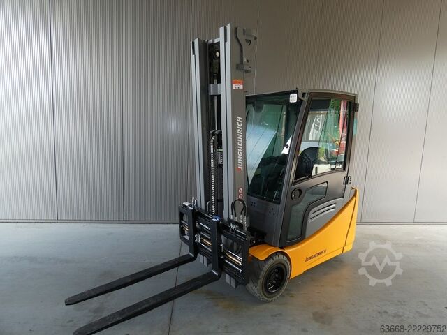 Stivuitor electric cu 3 roți Jungheinrich EFG 220