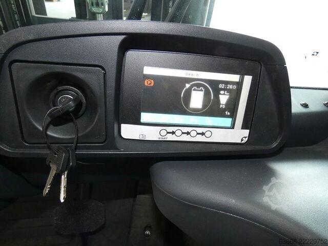 Stivuitor electric cu 3 roți Jungheinrich EFG 220
