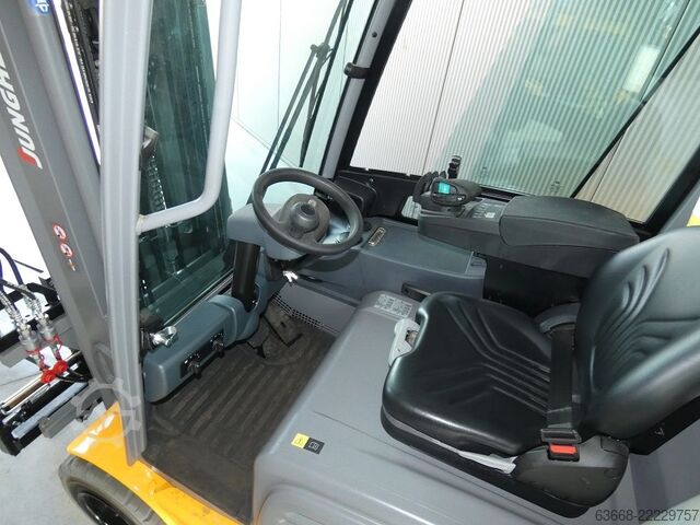 Stivuitor electric cu 3 roți Jungheinrich EFG 220