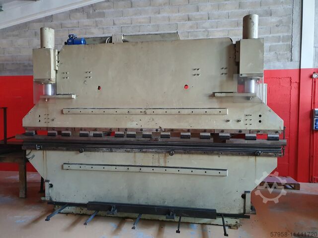 Bender Comessa - france PN 220