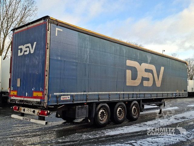 Otevřený návěs s plachtou Schmitz Cargobull Curtainsider Standard