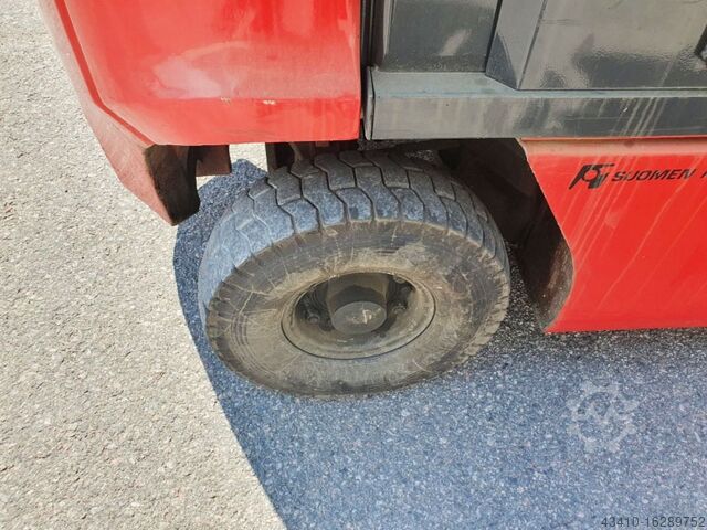 Περονοφόρο όχημα Nissan FD02A250 Dieselstapler