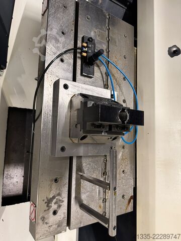 Vertikales CNC Bearbeitungszentrum DMG MORI MILLTAP 700