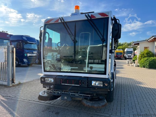 Veegmachine SCHMIDT Cleango 400 Kehrmaschine