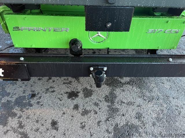 Pritschenwagen Doppelkabine Mercedes-Benz Sprinter 317 CDI DoKa 3665 9G Klima AHK3,5to