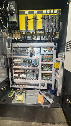 CNC draai- en freescentrum SMEC SL2500BSY