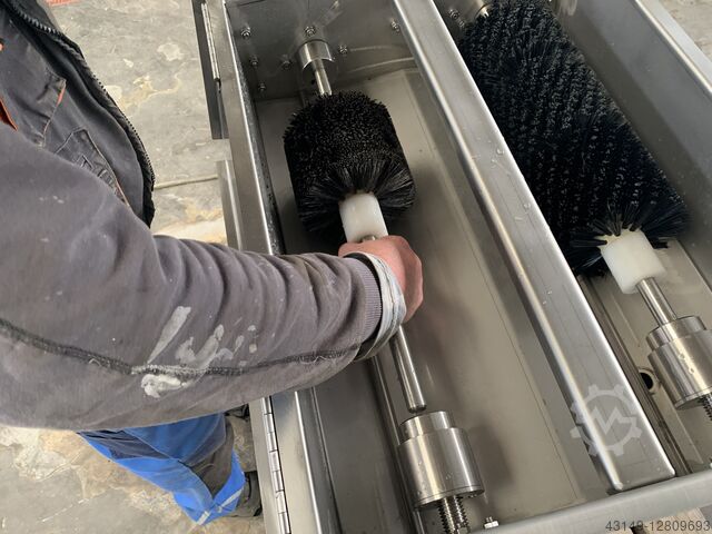 Kartáčový čisticí stroj Cosma PL 500 CU1 Ceetec