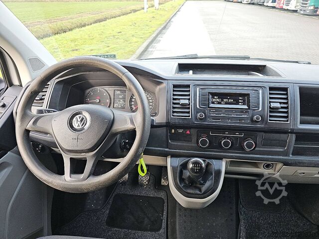 Camioneta familiar de techo alto VOLKSWAGEN TRANSPORTER 2.0 TDI L1H1 Airco Trekhaak