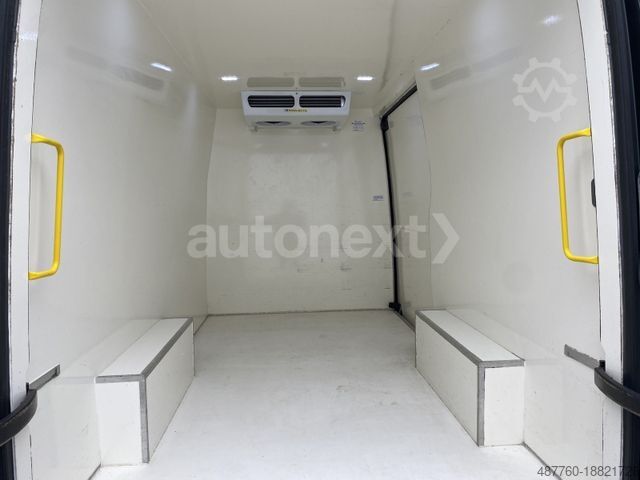 Chladírenská dodávka VOLKSWAGEN Crafter 35 *Frischdienst* Standkühlung (1377)