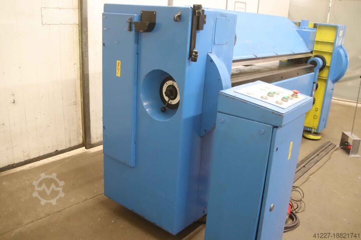 Vouwmachine 2000 x 4 mm RAFAMET KM-4