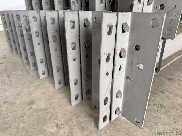 High-bay warehouse Pallet rack traverse SSI Schäfer PR600 / INP: 80x42 mm lichte Weite: 1.800 mm