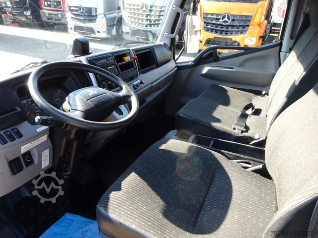 Furgone centinato FUSO 7C180D Canter mit Doppelkabine 4x2