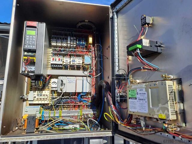 Waterbottellijn voor "PET 5 L" RIVI Bottling Ermes 12 + ZALKIN 4