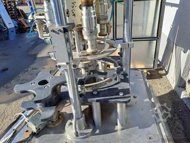 Waterbottellijn voor "PET 5 L" RIVI Bottling Ermes 12 + ZALKIN 4