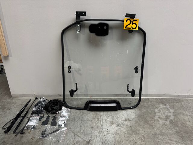 Rear window + accessories Linde 386 Rear window + accessories [ID: 1025]