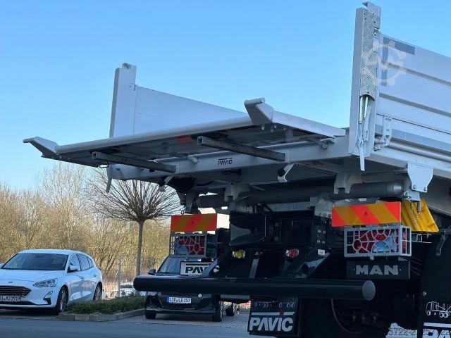 3-sided tipper MAN TGM 18.320 4x2 BL Krankipper Fassi 195