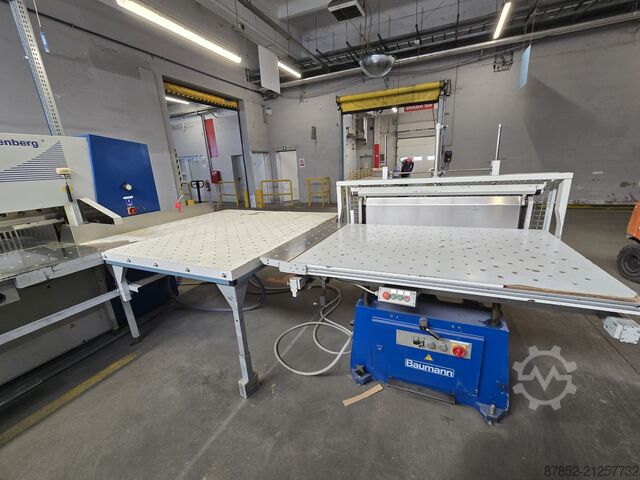 Paper cutting machine Wohlenberg 155