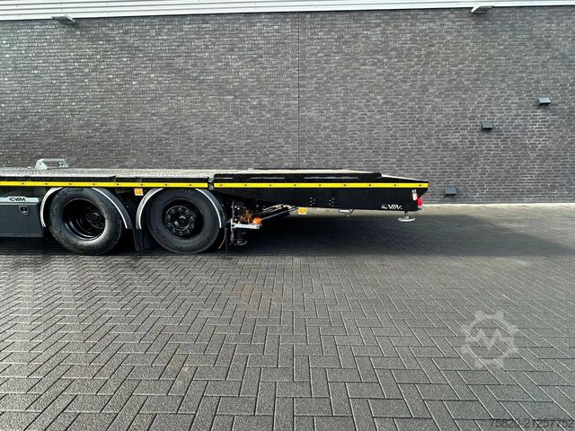 Car carrier van Renault C 440 6X2  OPRIJWAGEN/MACHINE TRANSPORTER/PLATEAU/