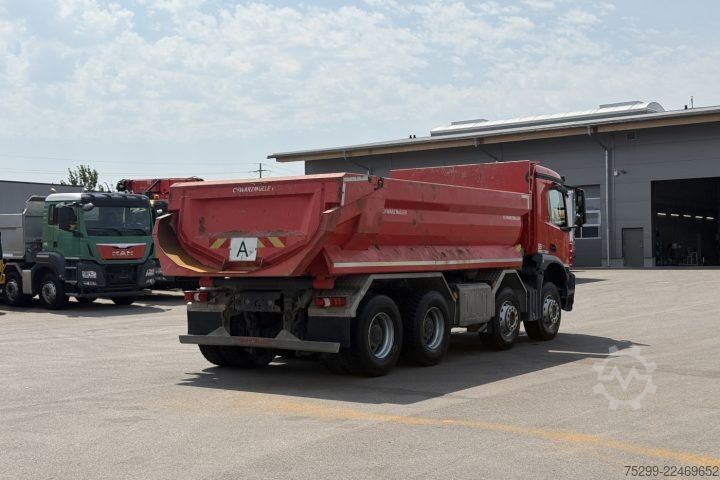 Billenő teherautó Mercedes-Benz Arocs 3243 8x4 Schwarzmüller / Swiss-Vehicle
