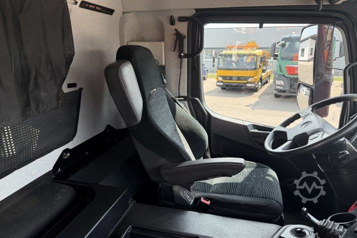 Billenő teherautó Mercedes-Benz Arocs 3243 8x4 Schwarzmüller / Swiss-Vehicle