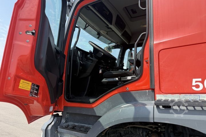 Billenő teherautó Mercedes-Benz Arocs 3243 8x4 Schwarzmüller / Swiss-Vehicle
