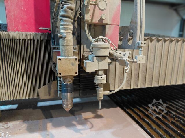 Su jeti kesme makinesi TCI Cutting BP-C 4020 COMBI