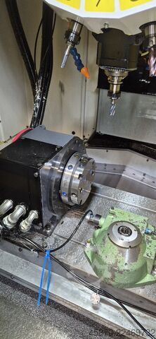 Függőleges megmunkáló központ Fanuc Robodrill D21MiA5