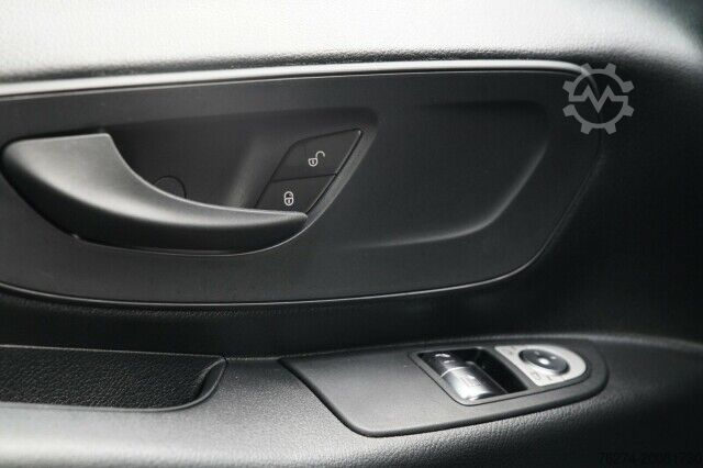 Panelová dodávka Mercedes-Benz Vito 116 CDI Mixto Kompakt AHK 9G-Tronic Kamera